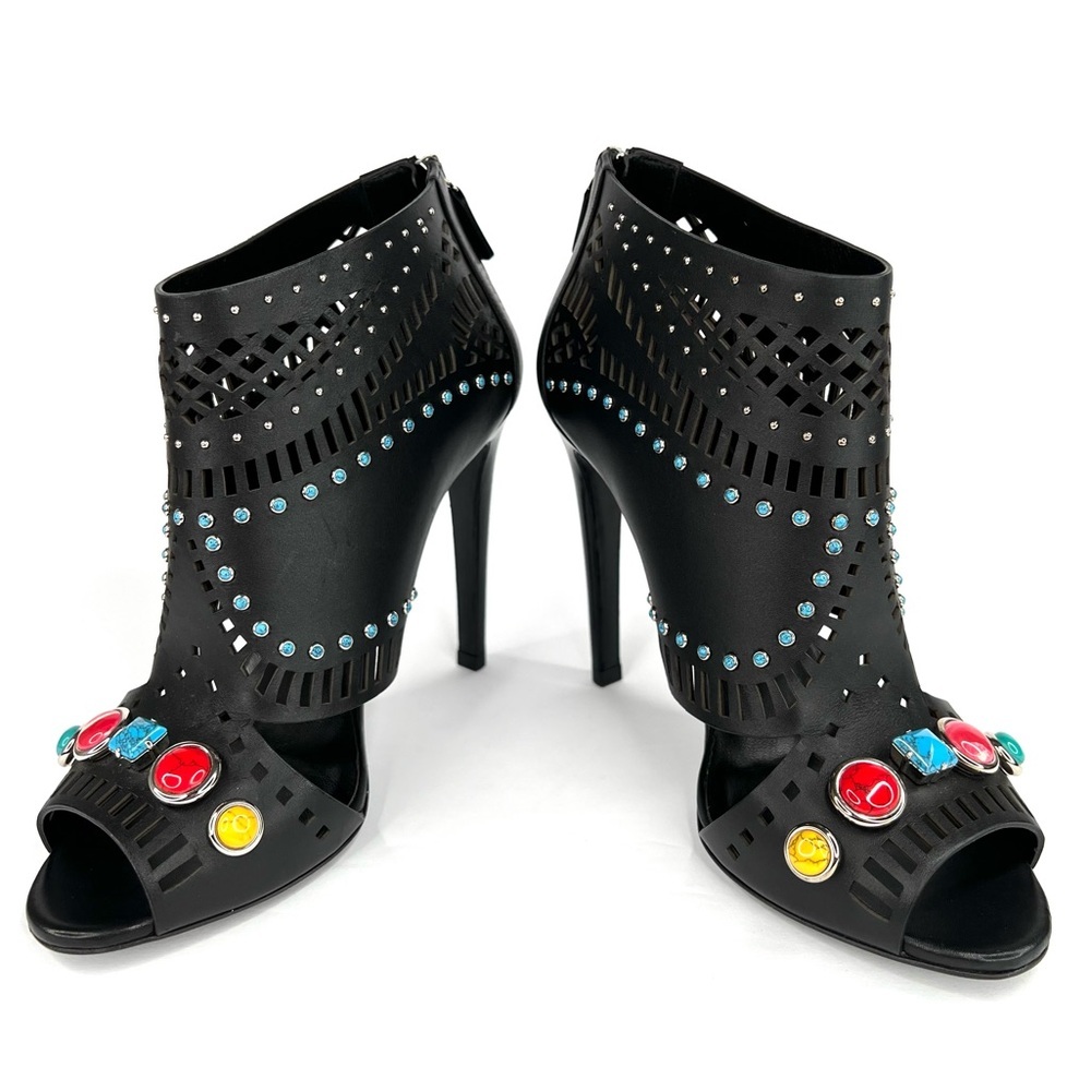 GUCCI LIKA LASER CUT LEATHER STONE STUD EMBELLISHED LOGO ANKLE BOOT SIZE EU 38 - Picture 4 of 11